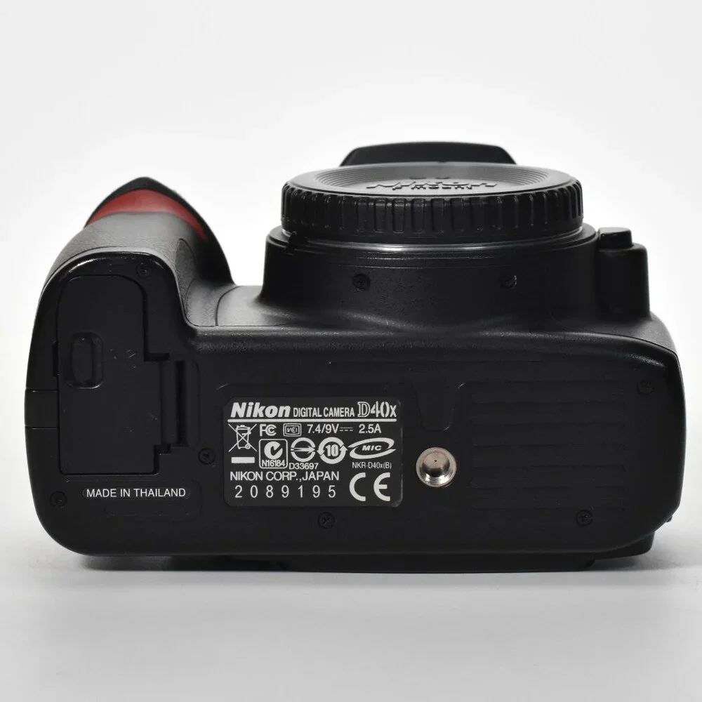Nikon D40x DSLR Camera 10.2MP Nikon AFS 18-55mm Lens 22,619 Clicks 32GB SD Card - Picture 9 of 16